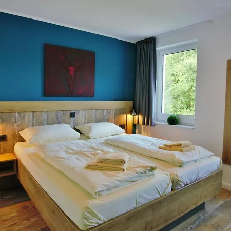 Komfort-fewo Schoener Platz Am Rathaus *