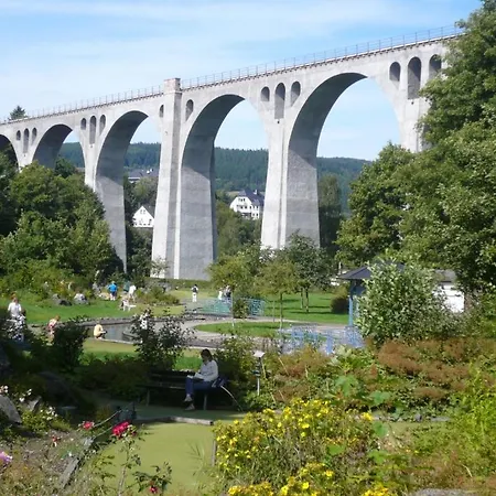 Apartamento Komfort-fewo Schoener Platz Am Rathaus *
