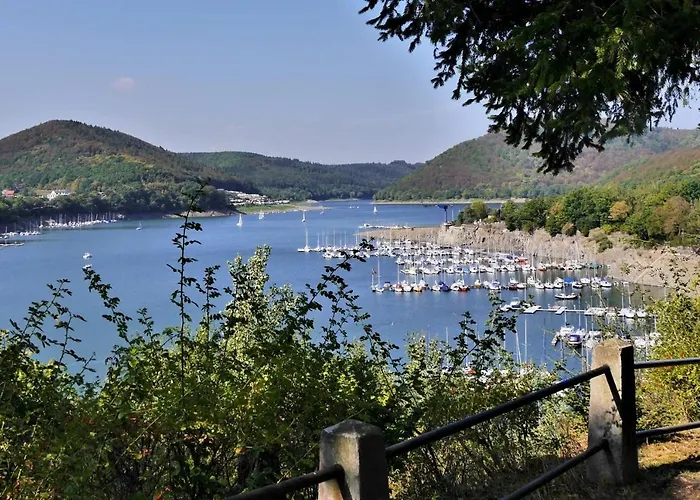 Komfort-fewo Schoener Platz Am Rathaus Willingen (Upland)